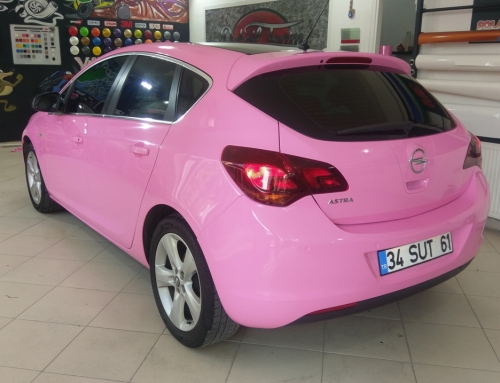 Opel Astra ( Pembe )