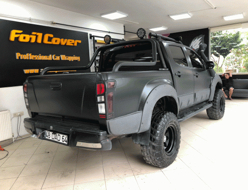 Isuzu d-max mat siyah araç kaplama