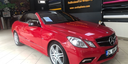 mercedes e cabrio kaplama kırmızı kaplama araç kaplama fiyatları 2019 folyo kaplama kadife araç kaplama